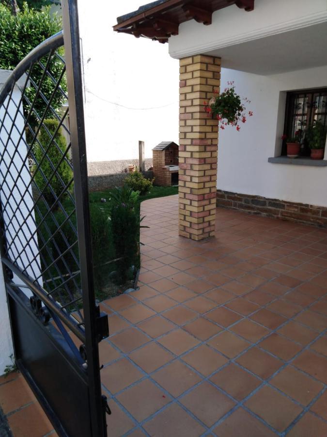 Apartamento Rural Casa Paco Con Jacuzzi Exterior Y Barbacoa Aínsa Eksteriør bilde