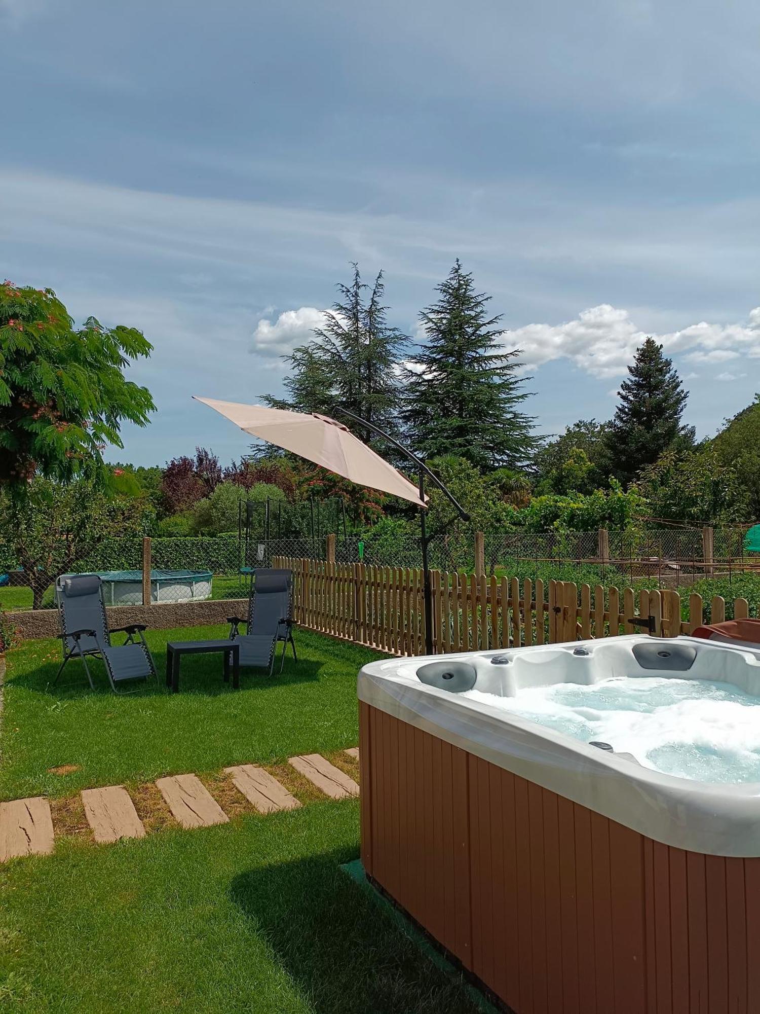Apartamento Rural Casa Paco Con Jacuzzi Exterior Y Barbacoa Aínsa Eksteriør bilde